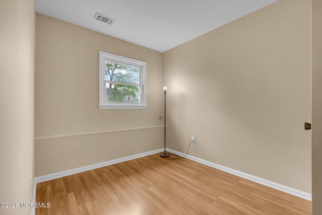 586 Pennsylvania Avenue, Brick, NJ 08724