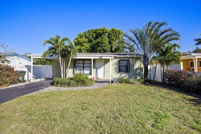 5232 NE 2nd Ave, Oakland Park, FL 33334