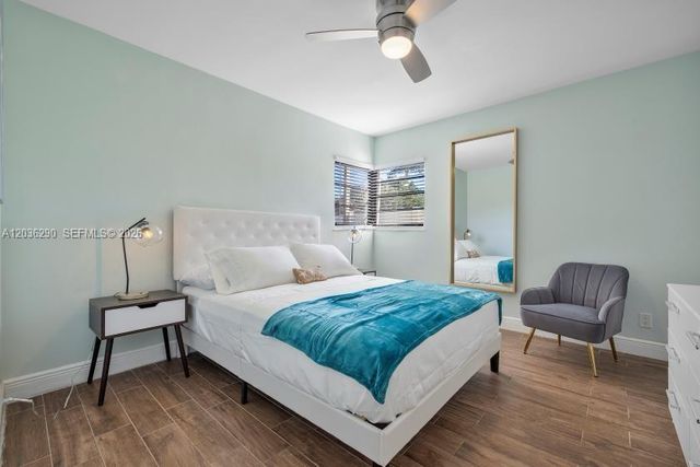5232 NE 2nd Ave, Oakland Park, FL 33334