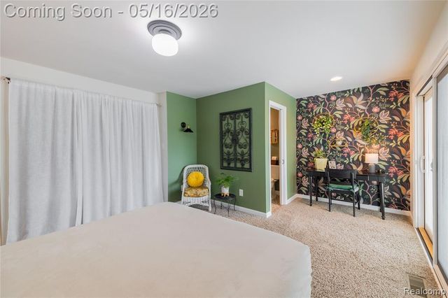 9555 Island Drive, Grosse Ile, MI 48138