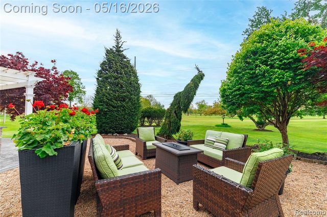 9555 Island Drive, Grosse Ile, MI 48138