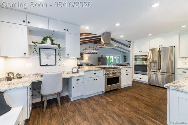 9555 Island Drive, Grosse Ile, MI 48138