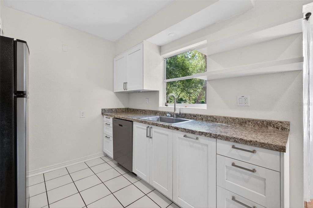 Image 13 of property listing at 1623 DARTMOUTH STREET, Clearwater, FL 33755