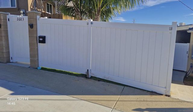 2679 83 Tern Dr, San Diego, CA 92123