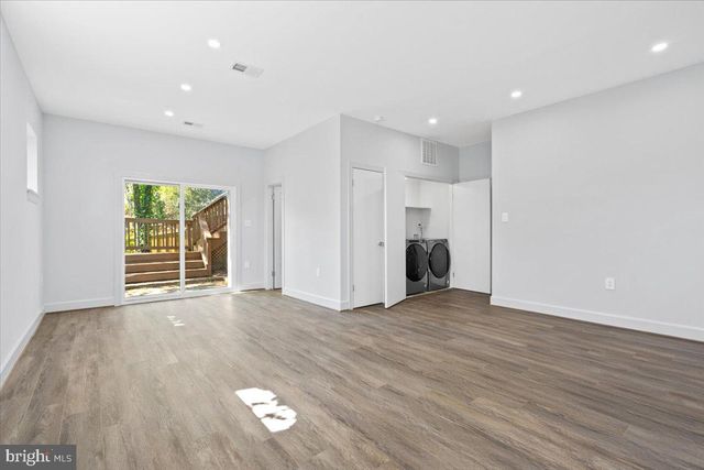 1626 FOXHALL RD FOXHALL RD NW, Washington, DC 20007