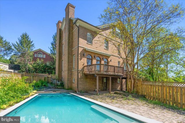 1626 FOXHALL RD FOXHALL RD NW, Washington, DC 20007