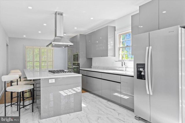 1626 FOXHALL RD FOXHALL RD NW, Washington, DC 20007