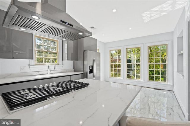 1626 FOXHALL RD FOXHALL RD NW, Washington, DC 20007