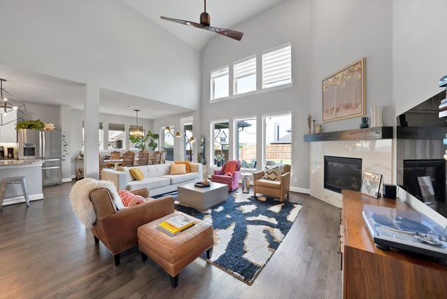 7401 Winterbloom Way, Fort Worth, TX 76123