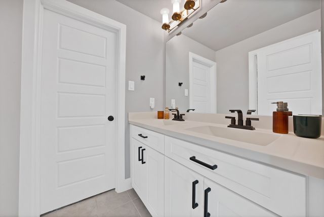 7401 Winterbloom Way, Fort Worth, TX 76123