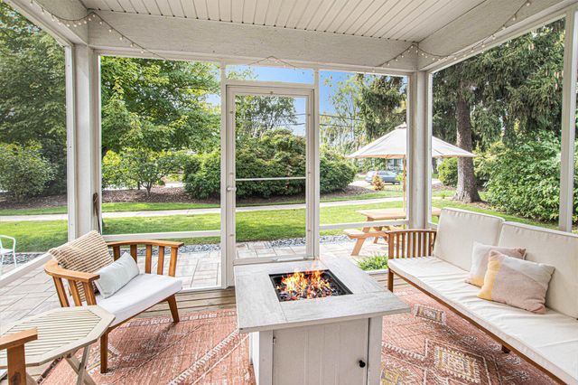 324 Rachaels Way, Spring Lake, MI 49456