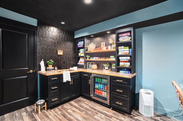 324 Rachaels Way, Spring Lake, MI 49456