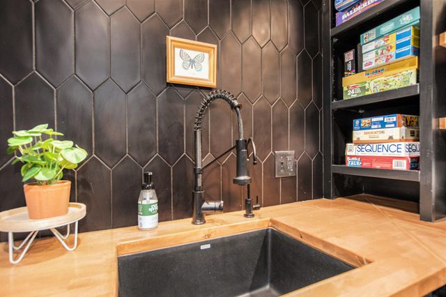 324 Rachaels Way, Spring Lake, MI 49456