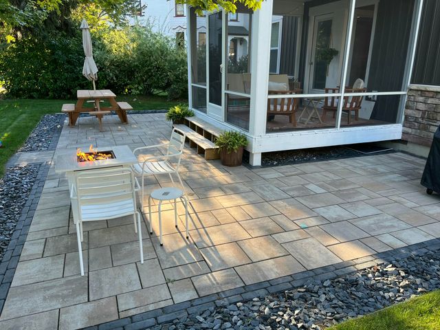 324 Rachaels Way, Spring Lake, MI 49456