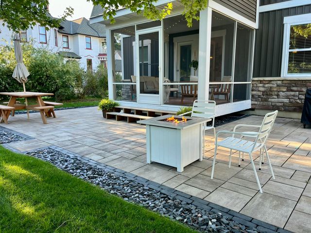 324 Rachaels Way, Spring Lake, MI 49456