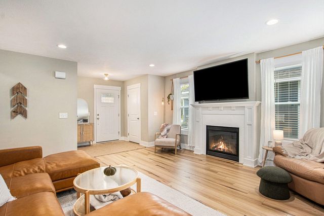 324 Rachaels Way, Spring Lake, MI 49456