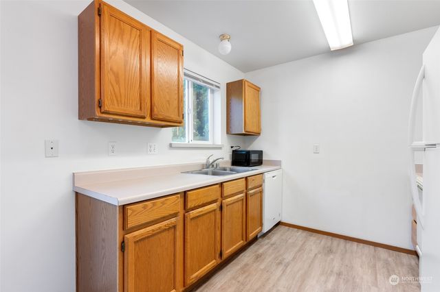 1309 - 1315 Shaker Place, Moses Lake, WA 98837