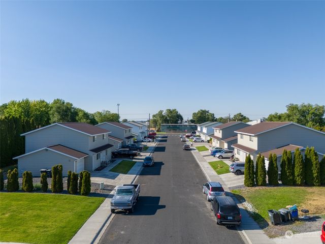 1309 - 1315 Shaker Place, Moses Lake, WA 98837