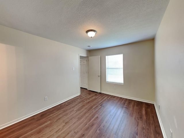 1818 Day Lily Way, Houston, TX 77067