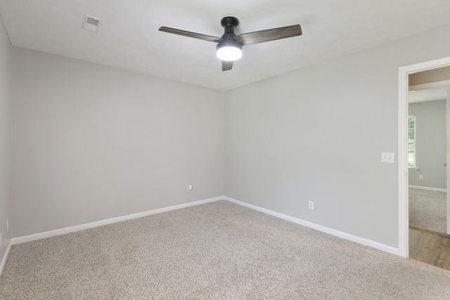 712 Mason Tucker Dr, Smyrna, TN 37167