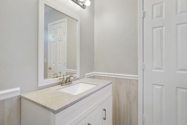 712 Mason Tucker Dr, Smyrna, TN 37167