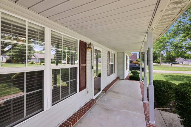 712 Mason Tucker Dr, Smyrna, TN 37167