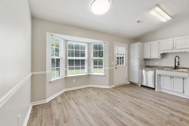 712 Mason Tucker Dr, Smyrna, TN 37167