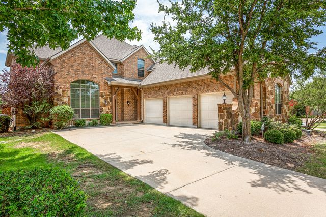900 Fannin Drive, Lantana, TX 76226