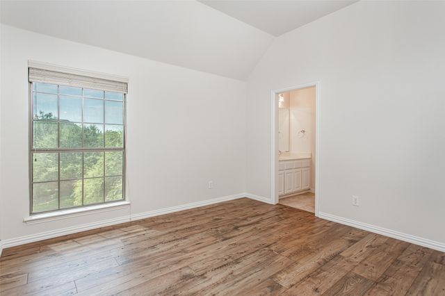 900 Fannin Drive, Lantana, TX 76226