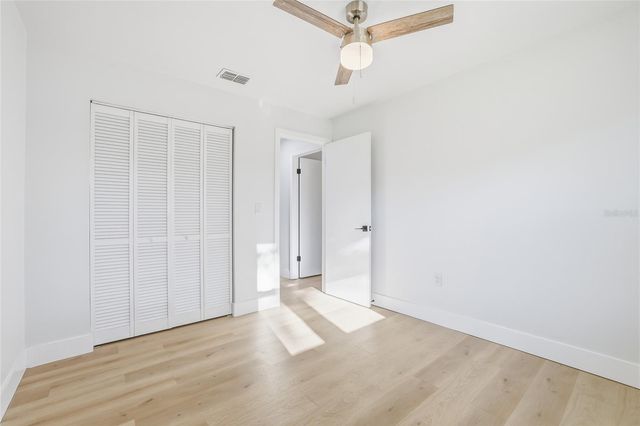 6813 CIRCLECREEK DRIVE, Pinellas Park, FL 33781