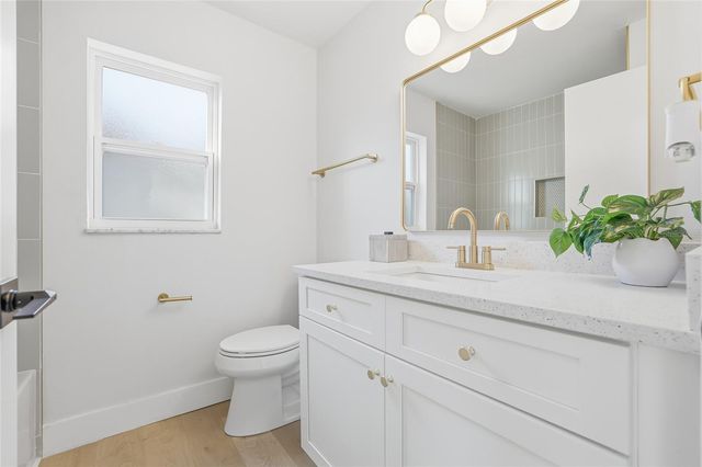 6813 CIRCLECREEK DRIVE, Pinellas Park, FL 33781