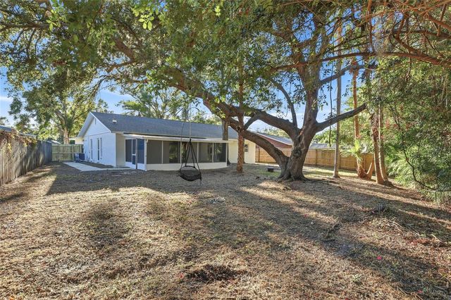 6813 CIRCLECREEK DRIVE, Pinellas Park, FL 33781