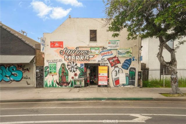 4355 Avalon, Los Angeles, CA 90011