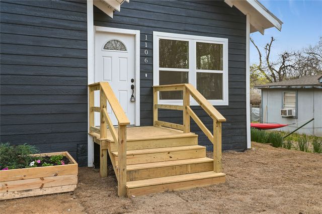 1106 W Chestnut Street, Denison, TX 75020