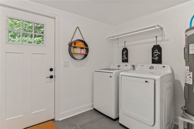 1106 W Chestnut Street, Denison, TX 75020