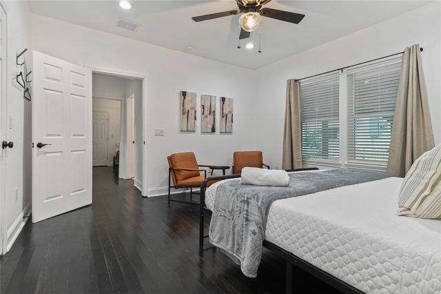 1106 W Chestnut Street, Denison, TX 75020