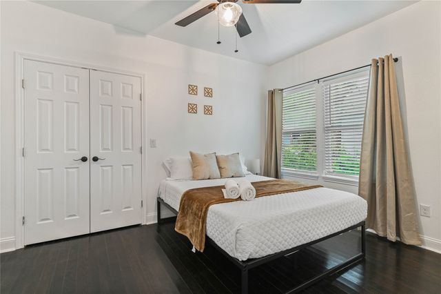 1106 W Chestnut Street, Denison, TX 75020