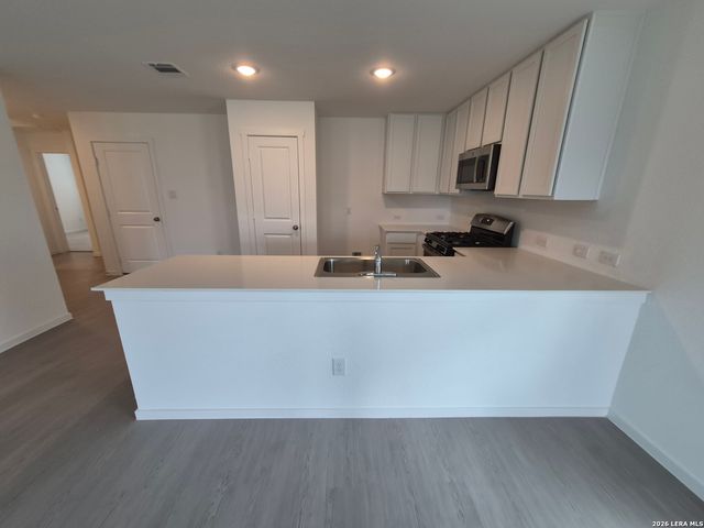 3164 Dispatch Dr., New Braunfels, TX 78130