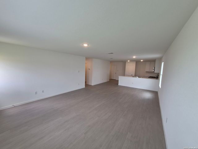 3164 Dispatch Dr., New Braunfels, TX 78130