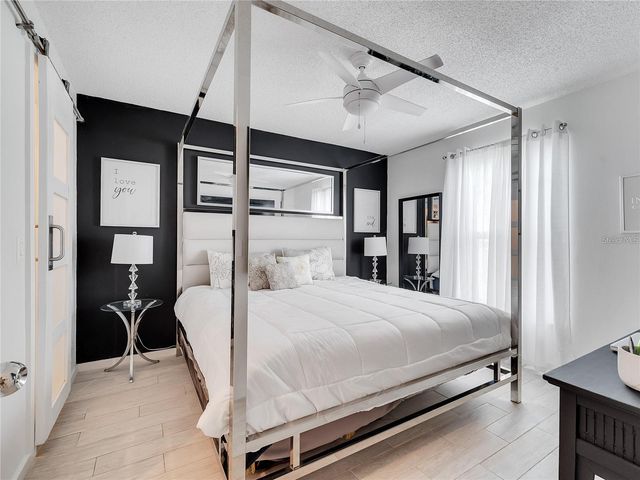 4754 LAKE SHORE DRIVE, St Cloud, FL 34772