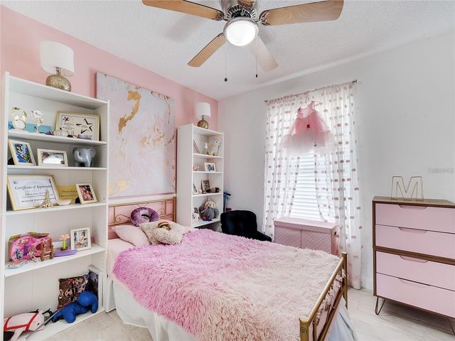 4754 LAKE SHORE DRIVE, St Cloud, FL 34772