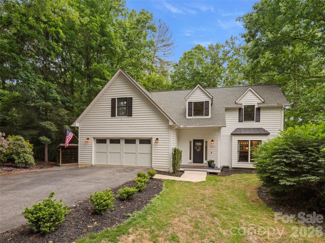 1130 New Castle Court, Asheville, NC 28803