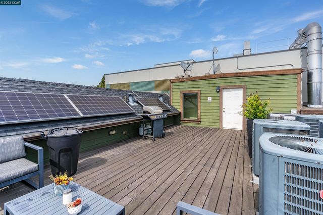 410 Webster St 5, Oakland, CA 94607