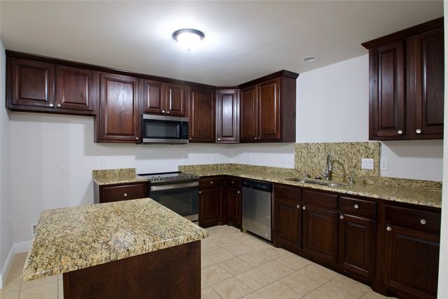 4702 Mariner Drive, Rowlett, TX 75088