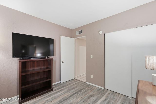 651 E Camino Lujosa, Tucson, AZ 85704