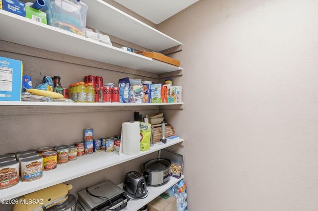 651 E Camino Lujosa, Tucson, AZ 85704