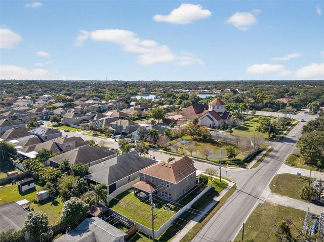 8995 70TH WAY N, Pinellas Park, FL 33782