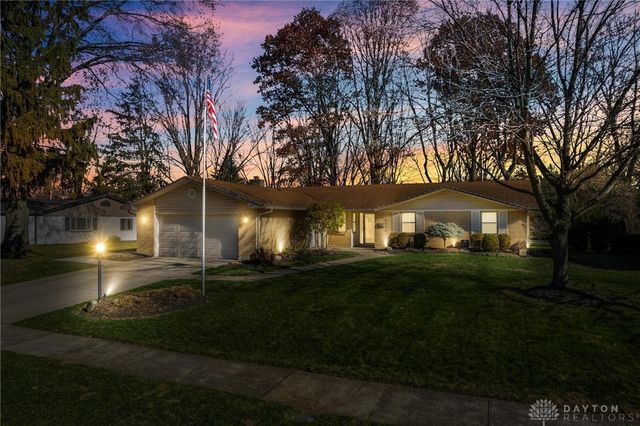 5112 Sugar Maple Drive, Dayton, OH 45440