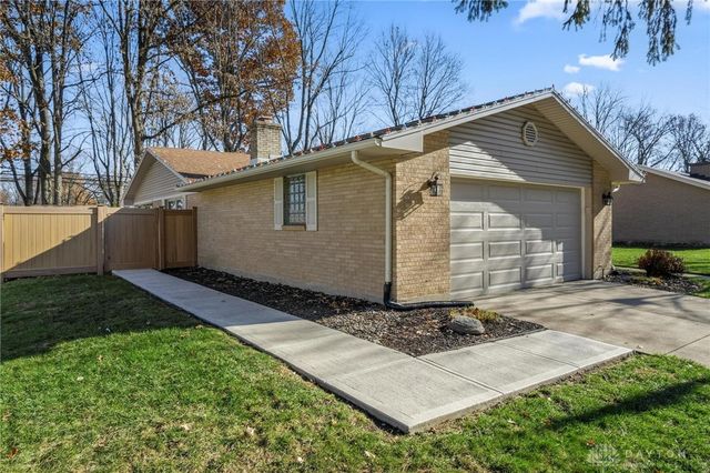 5112 Sugar Maple Drive, Dayton, OH 45440
