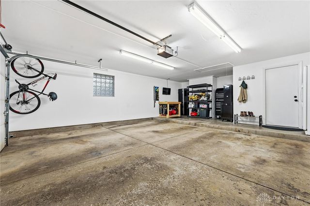 5112 Sugar Maple Drive, Dayton, OH 45440